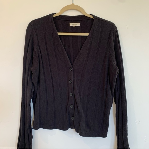 Madewell - Ribbed Sweater-Knit Cardigan in Black - Picture 5 of 6